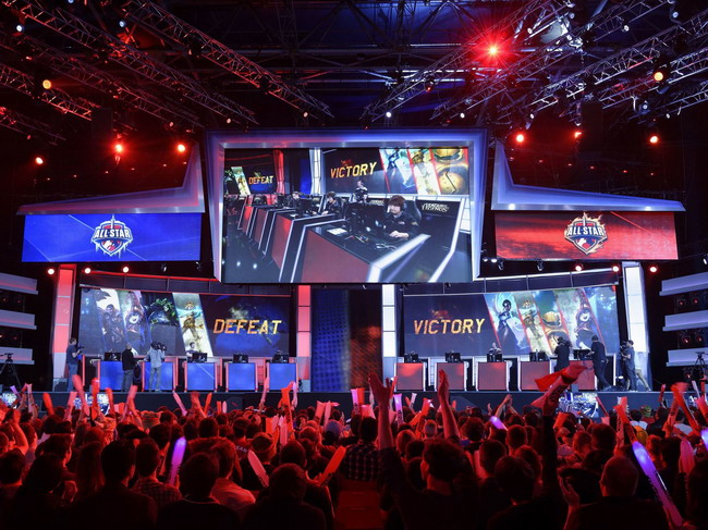 Overpass 和 Italy 为 CS2 的创作者在加入 Riot 后发声，谈及威胁