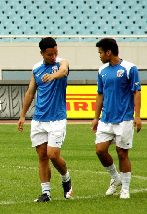 向本次若